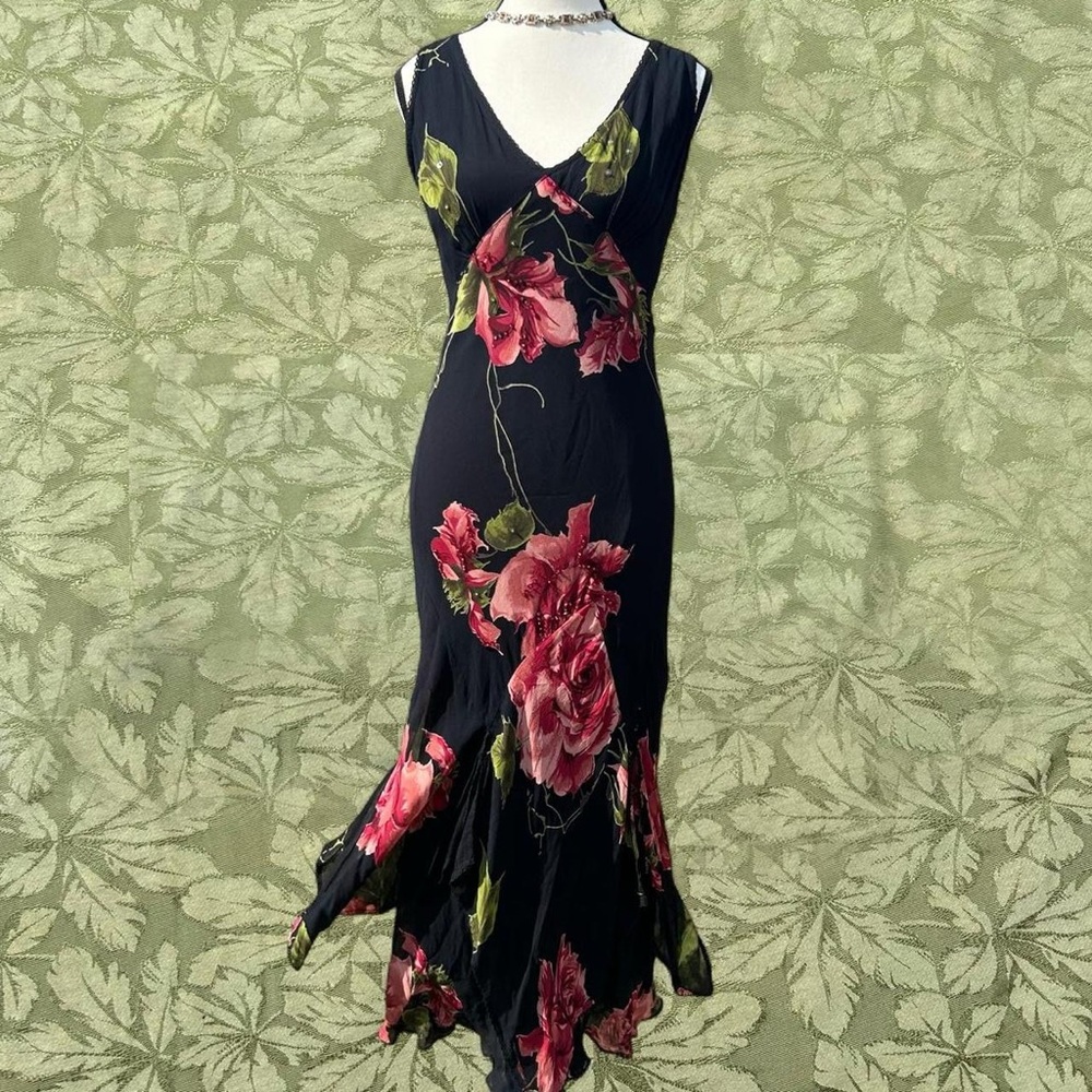Vintage floral maxi dress with asymmetrical hem